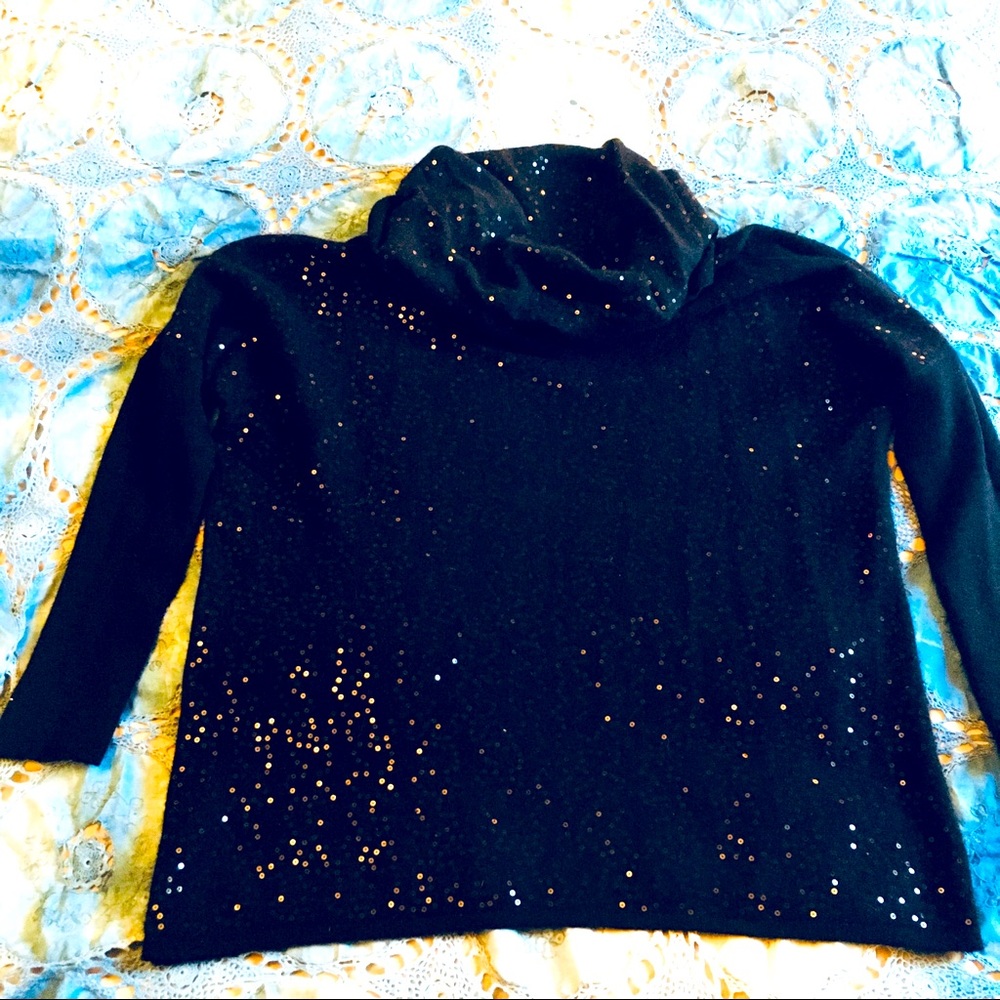 Black cashmere sweater with monochrome sequins